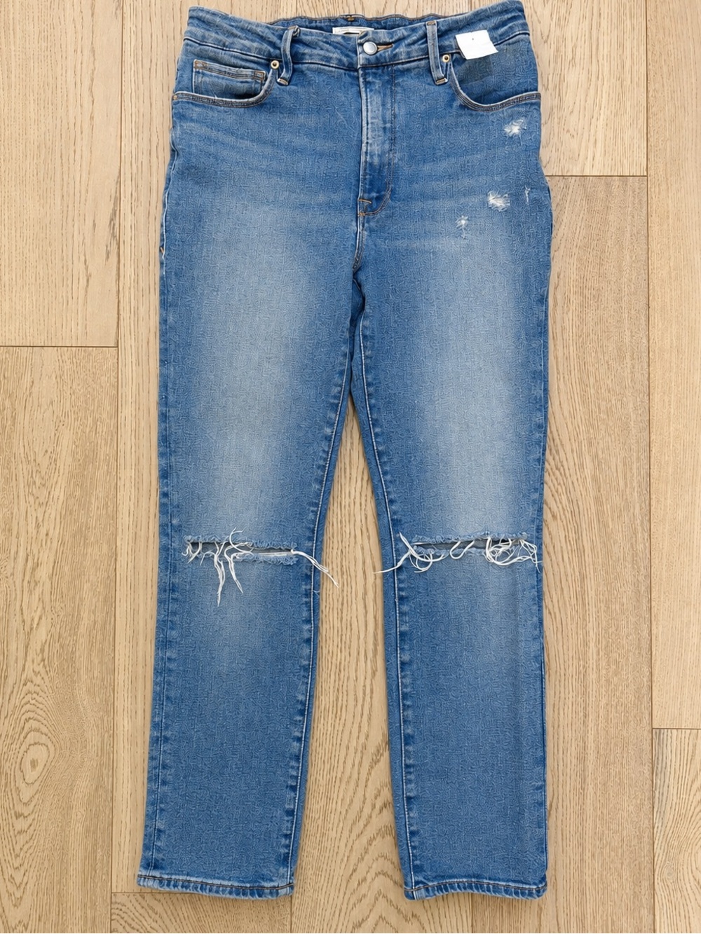 GOOD AMERICAN Good Classic Slim Straight High Rise Distressed Jean - Picture 2 of 3